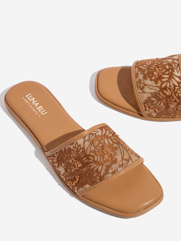 LUNA BLU Tan Floral Embroidered Single Band Slides - Image 3
