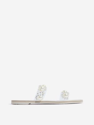 LUNA BLU Ivory Pearlescent Sandals