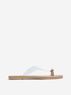 LUNA BLU Beige Vinyl Strap Toe-Ring Sandals