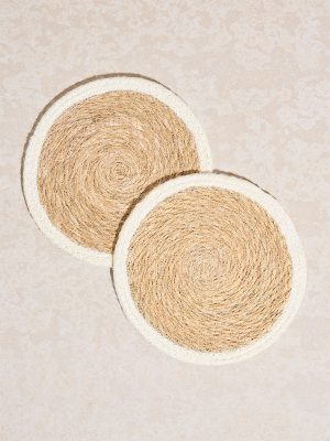 Westside Home Beige Braided Jute Trivet (Set of 2)