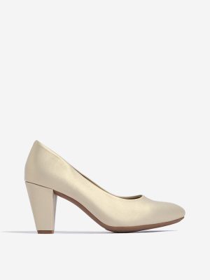 LUNA BLU Light Gold Pump Shoes