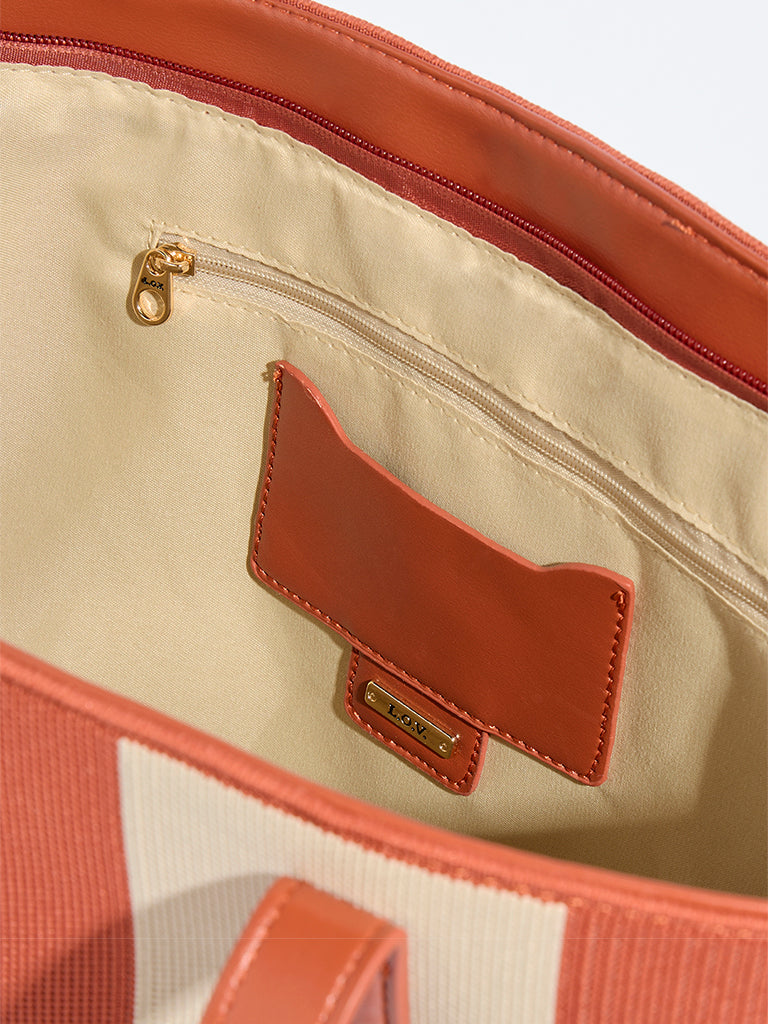 Westside Rust Textured Tote Bag - Image 3