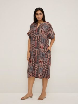 Diza Black Printed Straight Dress