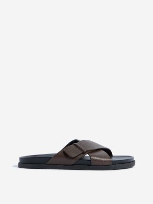 SOLEPLAY Brown Criss Cross Sandals