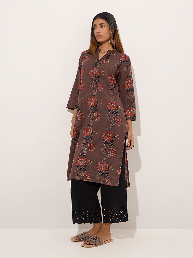 Utsa Brown Floral Printed Straight Cotton Kurta - Image 3