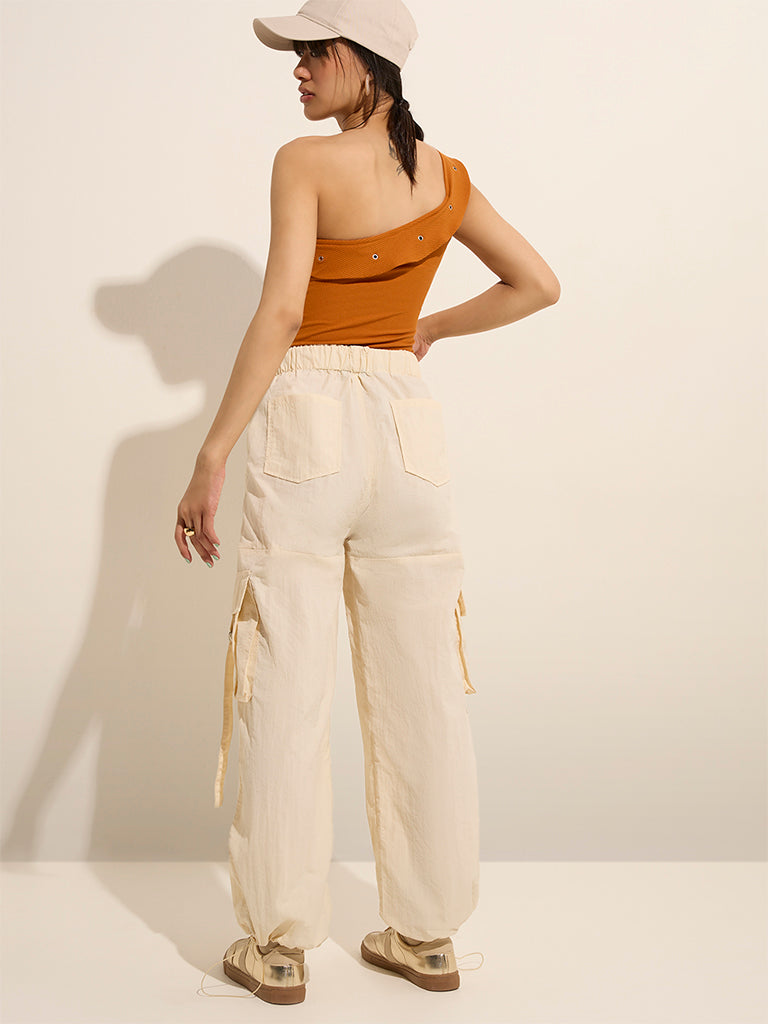Nuon Cream Cargo-Style High-Rise Trousers - Image 4
