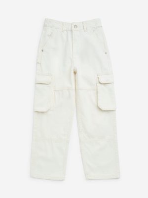 Y&F Kids White Straight-Fit Mid-Rise Jeans