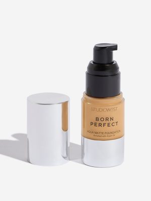 Studiowest Hazel Born Perfect Aqua Matte Foundation - 23 ml