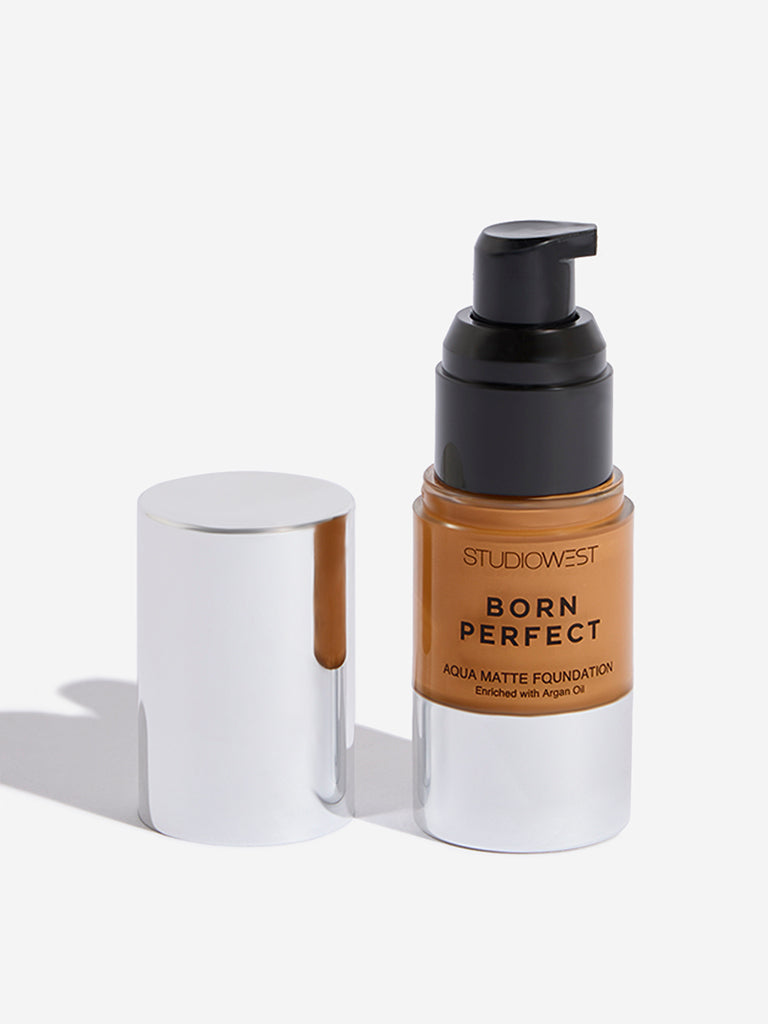 Studiowest Cocoa Born Perfect Aqua Matte Foundation - 23 ml