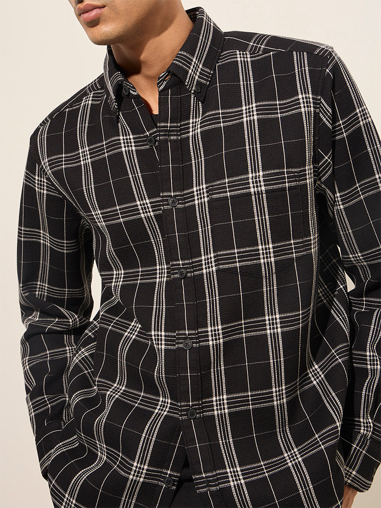 WES Casuals Black Checkered Relaxed-Fit Cotton Shirt - Image 2