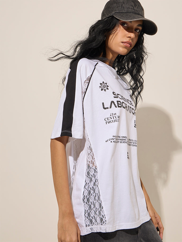 Nuon White Text-Printed Lace Cotton T-Shirt