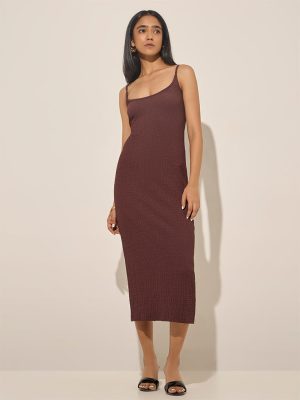 Wardrobe Brown Crinkle-Textured Bodycon Dress