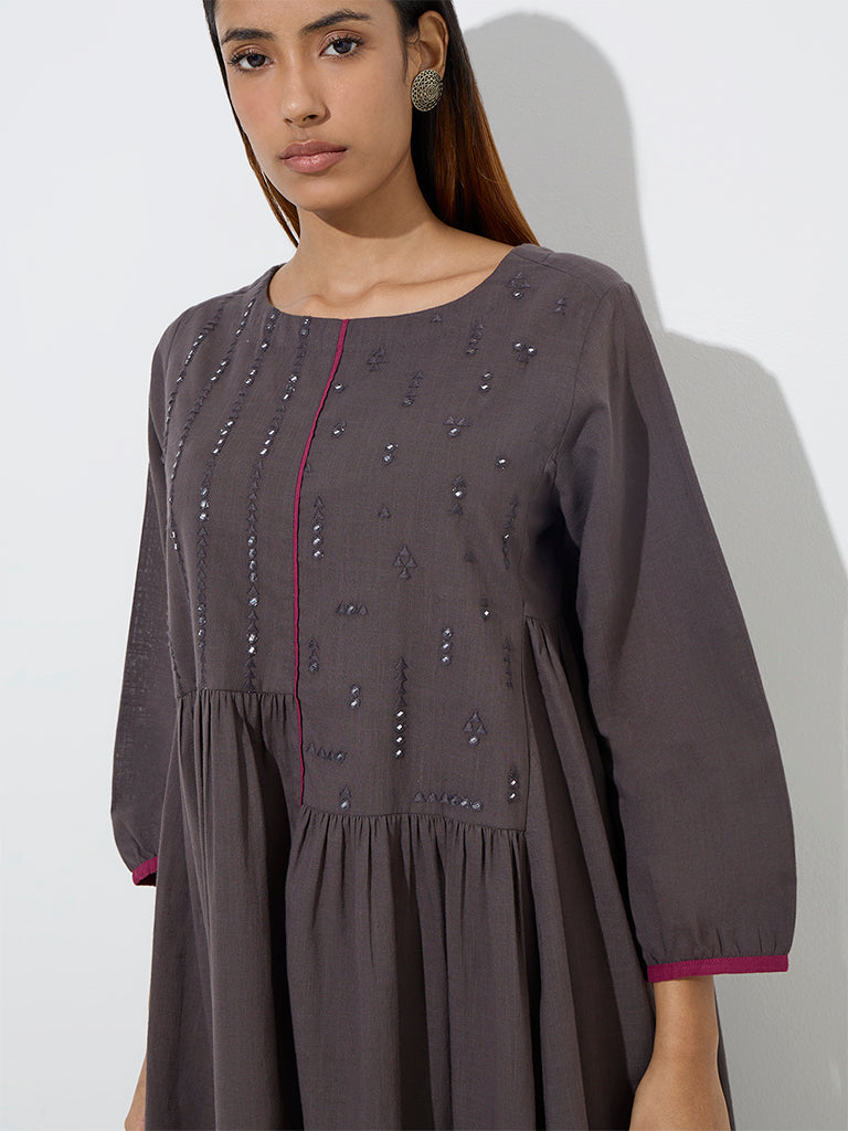 Utsa Charcoal Mirror Embroidered Fit-and-Flare Cotton Kurta - Image 2