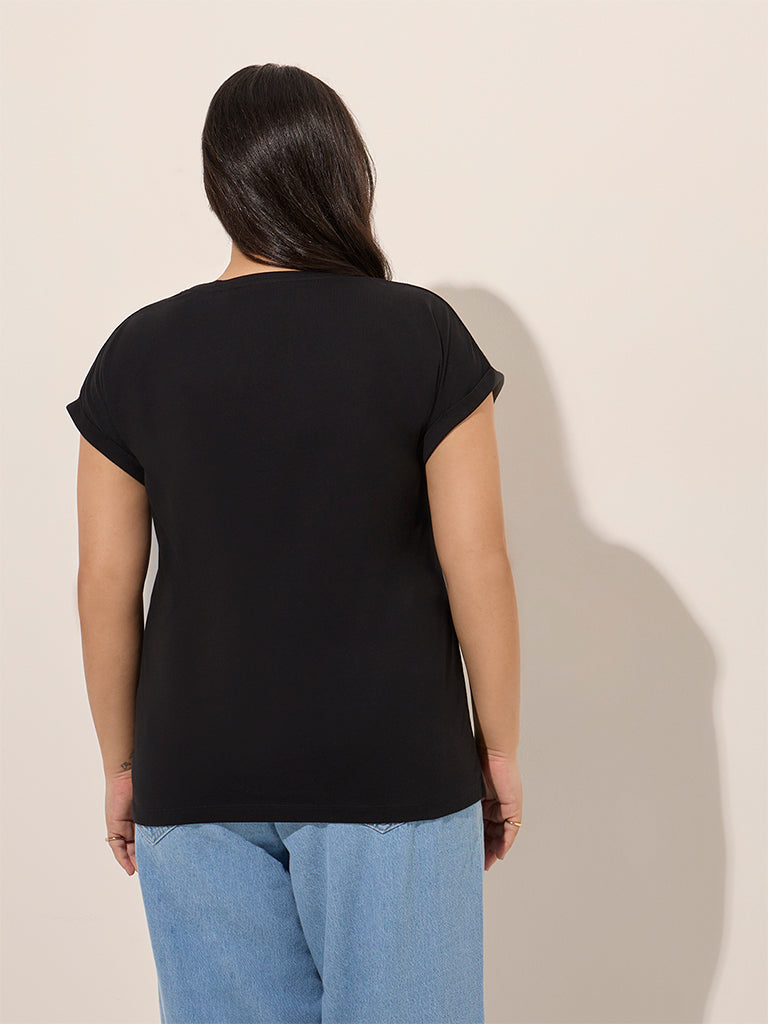 Gia Black Text Printed Cotton T-Shirt - Image 4