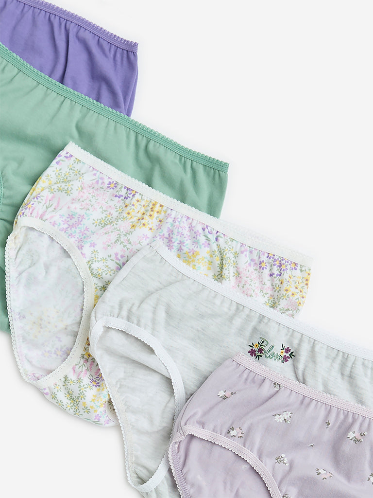 Y&F Kids Multicolour Printed Cotton Briefs - Pack of 5 - Image 3
