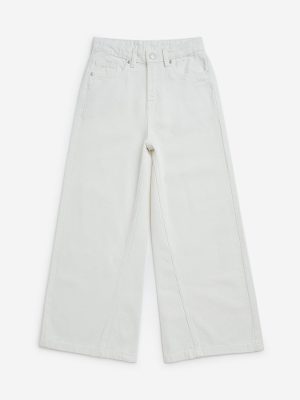 Y&F Kids White Straight-Fit High-Rise Jeans