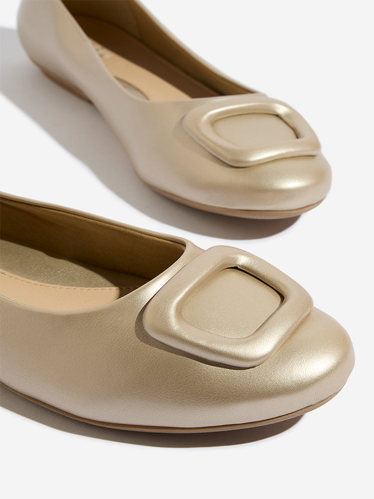 LUNA BLU Gold Buckle-Detailed Ballerina - Image 3