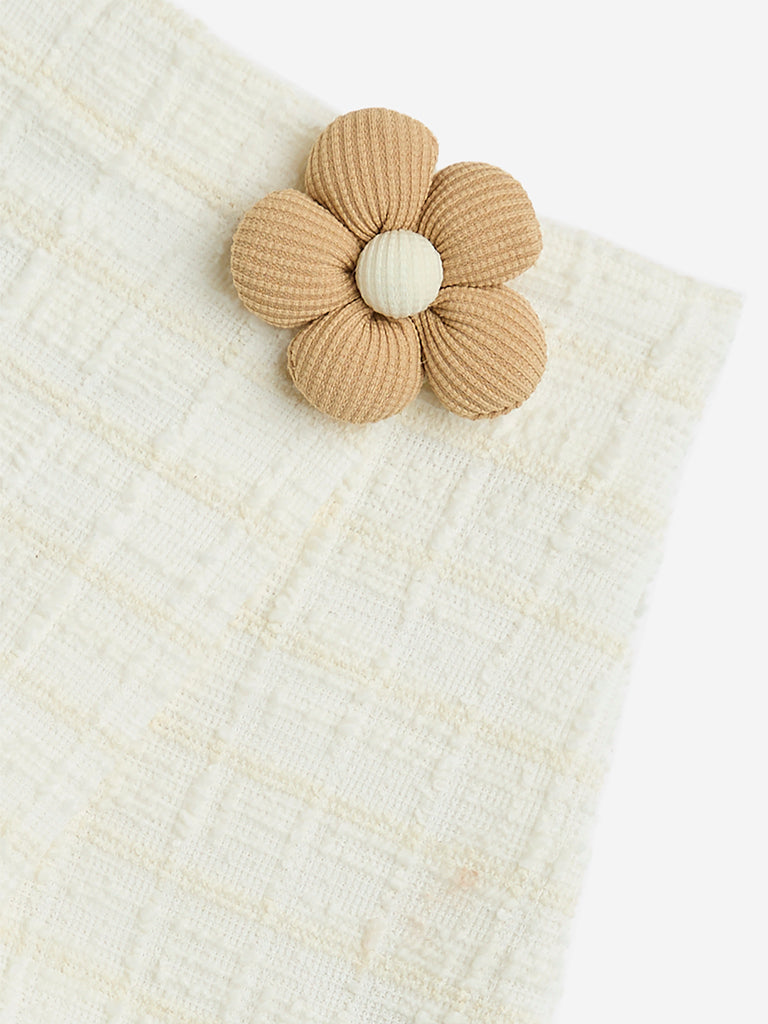 HOP Kids Off-White Checkered High-Rise Skort - Image 3