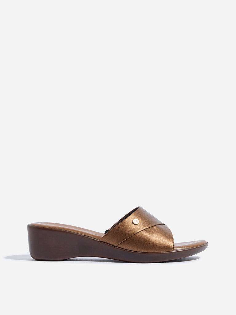 LUNA BLU Brown Peep Toe Heel Sandals