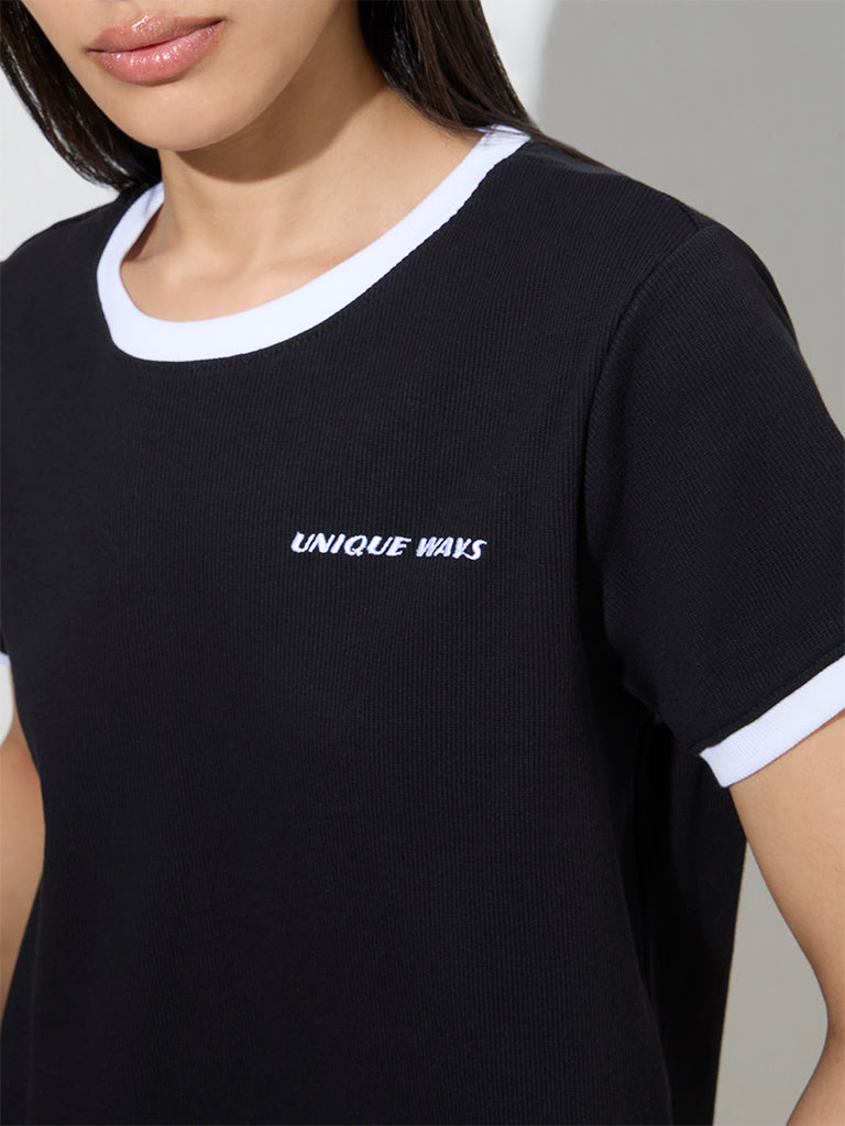 Studiofit Black Text Design Cotton-Blend T-Shirt - Image 2