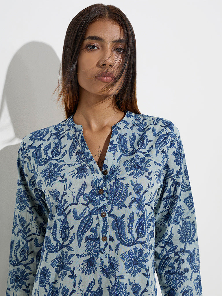 Utsa Blue Botanical Printed Straight Cotton Kurta - Image 2