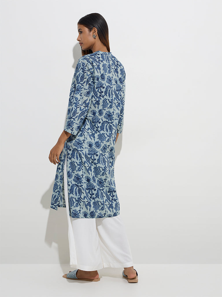Utsa Blue Botanical Printed Straight Cotton Kurta - Image 4