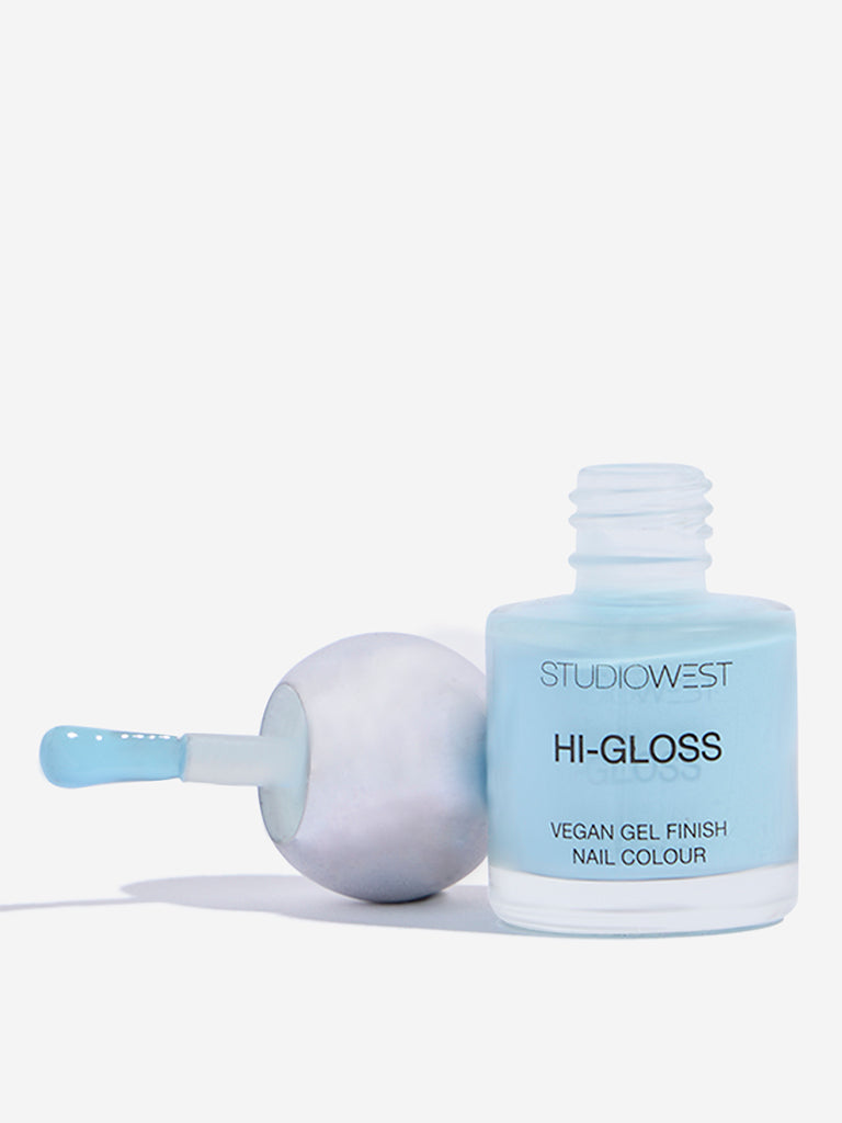 Studiowest Hi-Gloss Baby Bluebell BL-06 Creme Nail Colour - 8 ml
