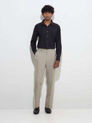 WES Formals Brown Slim-Fit Mid-Rise Trousers