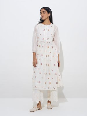 Zuba White Floral Embroidered A-Line Kurta with Inner