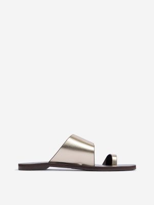 LUNA BLU Dull Gold Toe-Ring Sandals