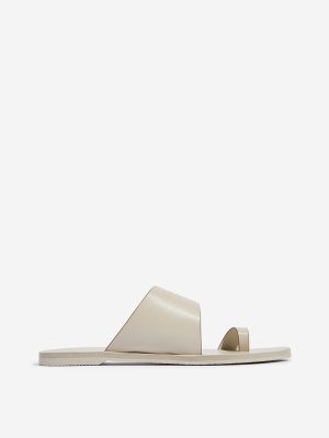 LUNA BLU Ivory Toe-Ring Slides