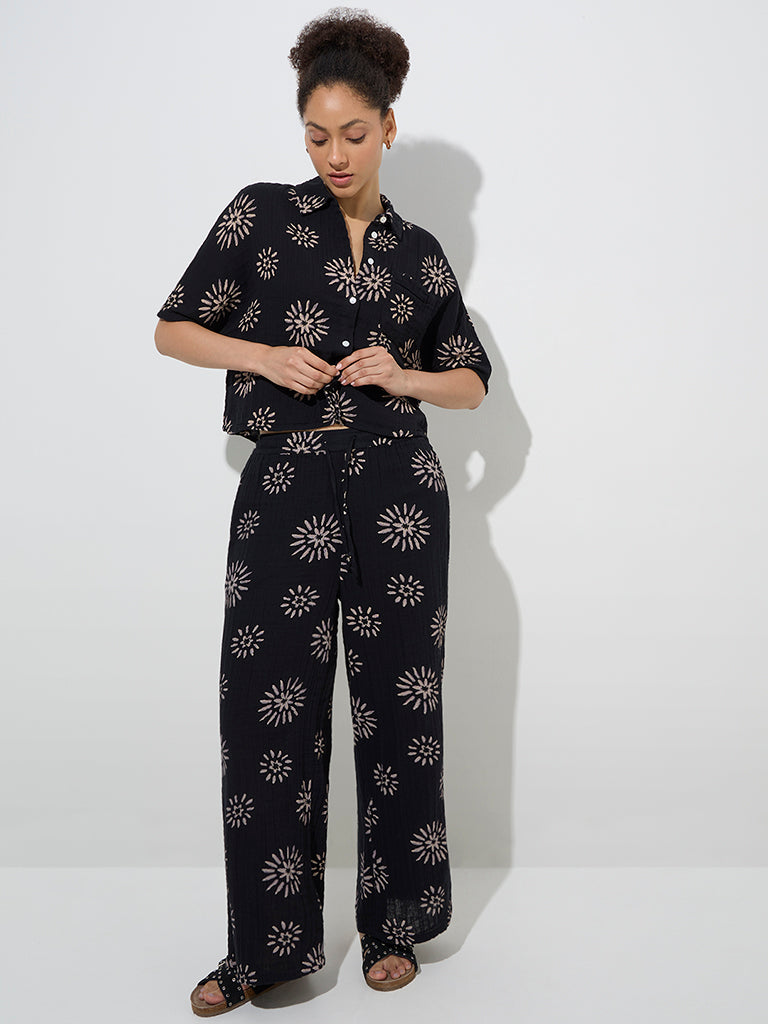Wunderlove Black Floral Design Mid-Rise Cotton Beach Pants