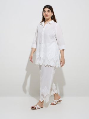 Diza White Floral Lace Detailed Cotton Ethnic Tunic