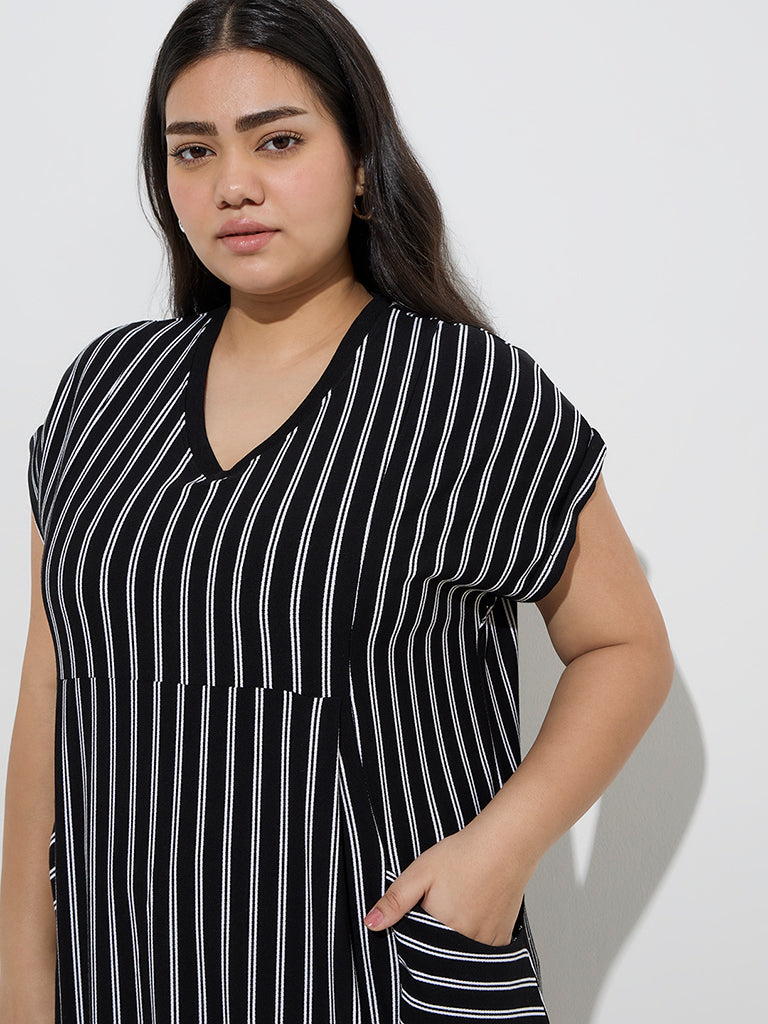 Gia Black Stripe Printed Straight Dress - Image 2