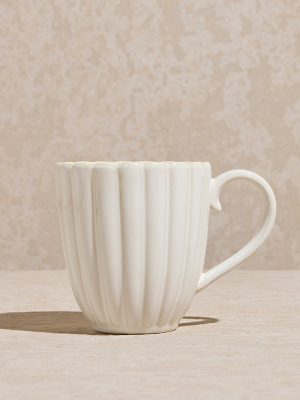 Westside Home White Scallop Design Mug