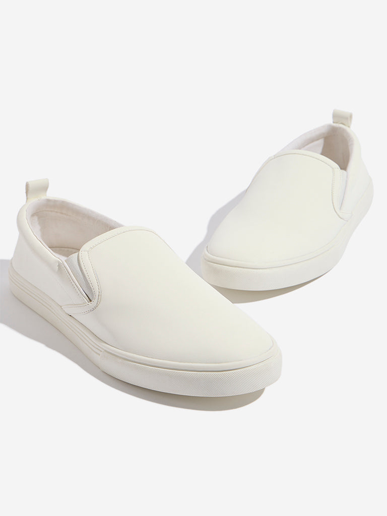 SOLEPLAY White Slip-On Shoes - Image 3