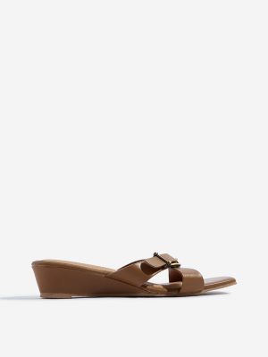 LUNA BLU Tan Criss-Cross Detailed Wedge  Heel Sandals