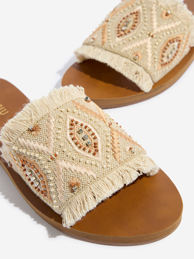 LUNA BLU Beige Fringe-Detailed Artisanal Slides - Image 3