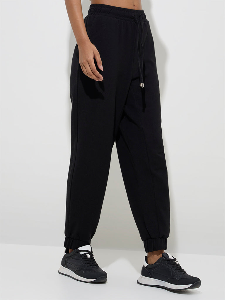 LOV Black Solid Mid-Rise Joggers - Image 3
