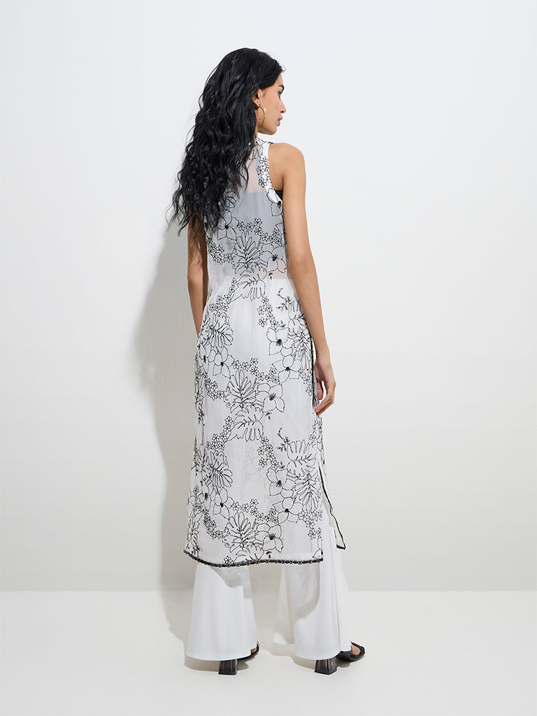 Vark White Floral Embroidered A-Line Kurta - Image 4
