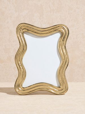 Westside Home Gold Scallop Detailed Photo Frame