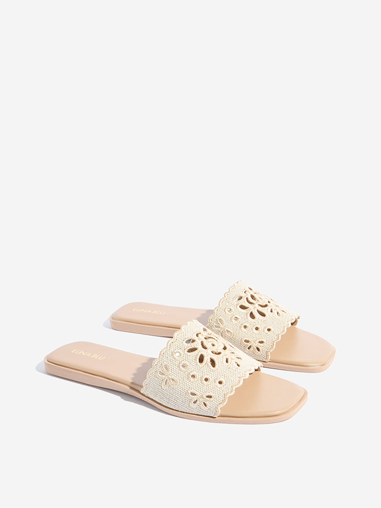 LUNA BLU Beige Schiffli Detailed Slides - Image 2