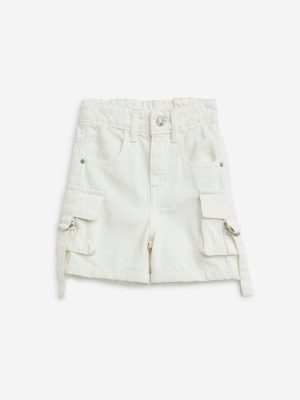HOP Kids Off-White Cargo-Style Mid-Rise Denim Shorts