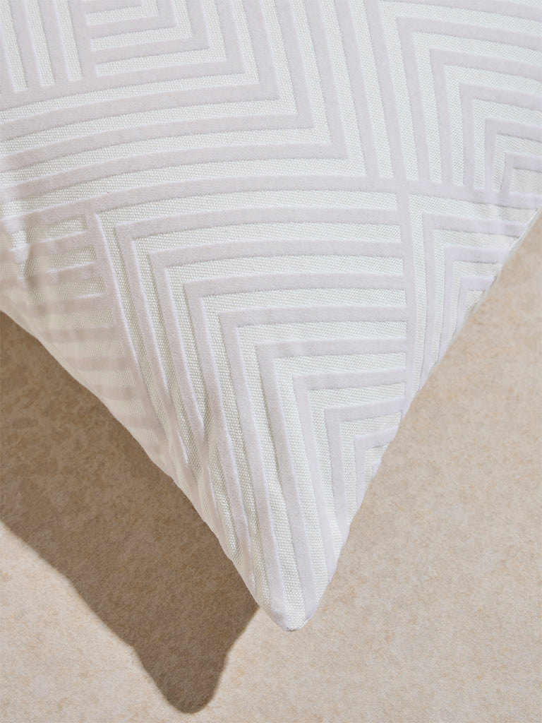 Westside Home White Chevron Pattern Cushion Cover - Image 3