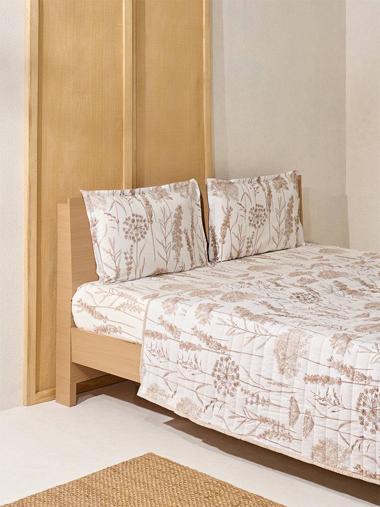 Westside Home Beige Floral Design Reversible Quilted Queen Bed Comforter - Image 2