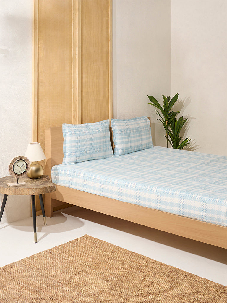 Westside Home Aqua Checks Printed Queen Bed Flat Sheet and Pillowcase Set