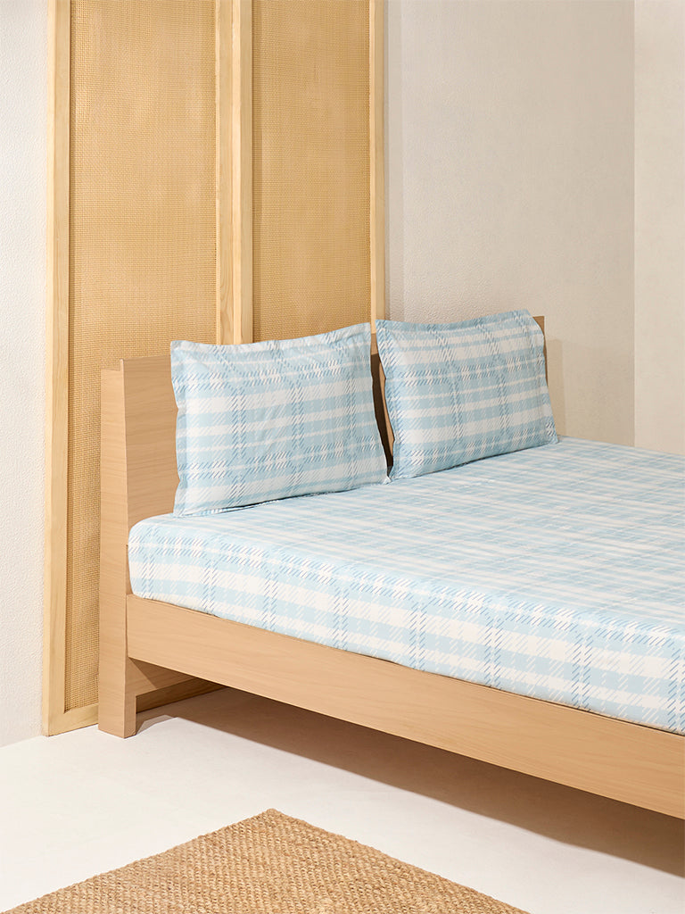 Westside Home Aqua Checks Printed Queen Bed Flat Sheet and Pillowcase Set - Image 2