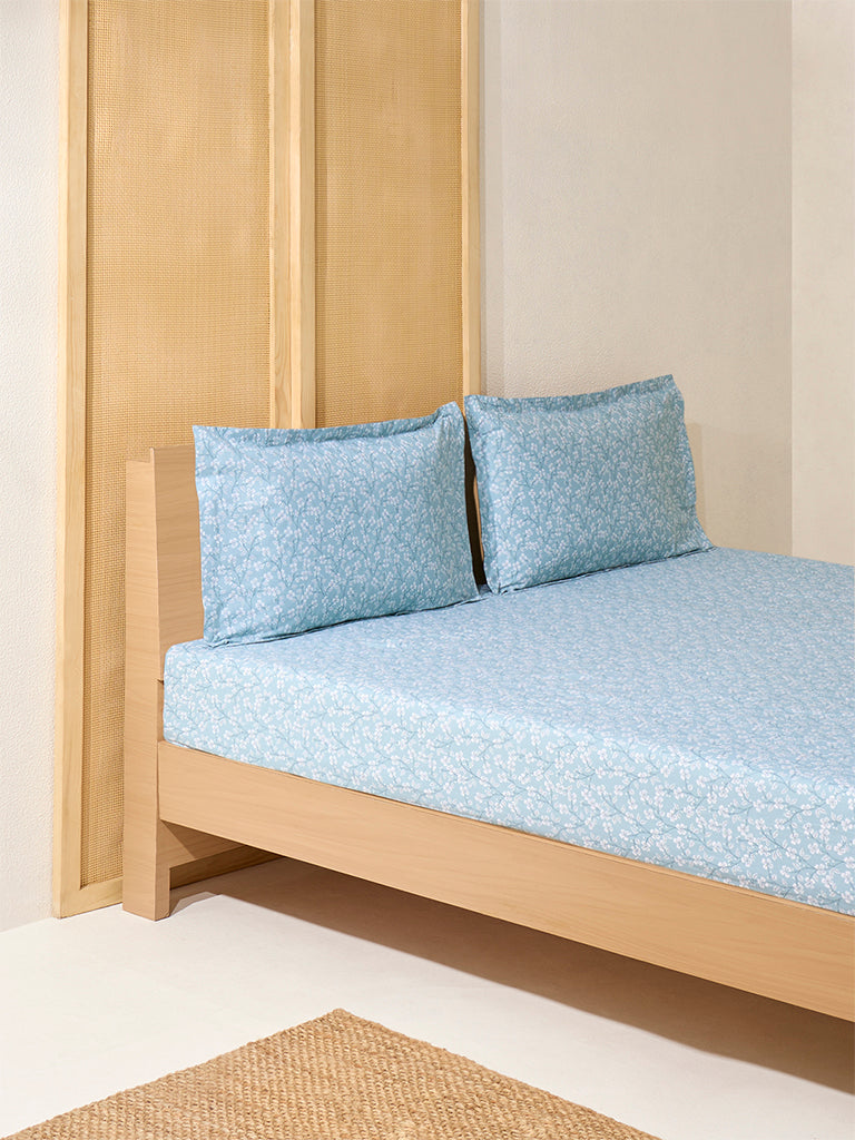 Westside Home Blue Floral Design Queen Bed Fitted Sheet and Pillowcase Set - Image 2