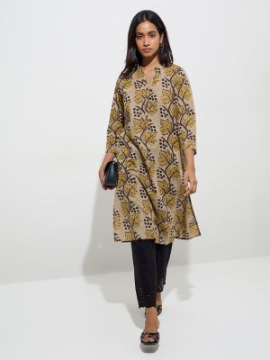 Utsa Beige Foliage Printed Straight Cotton Kurta