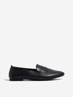 LUNA BLU Black Faux-Leather Loafers